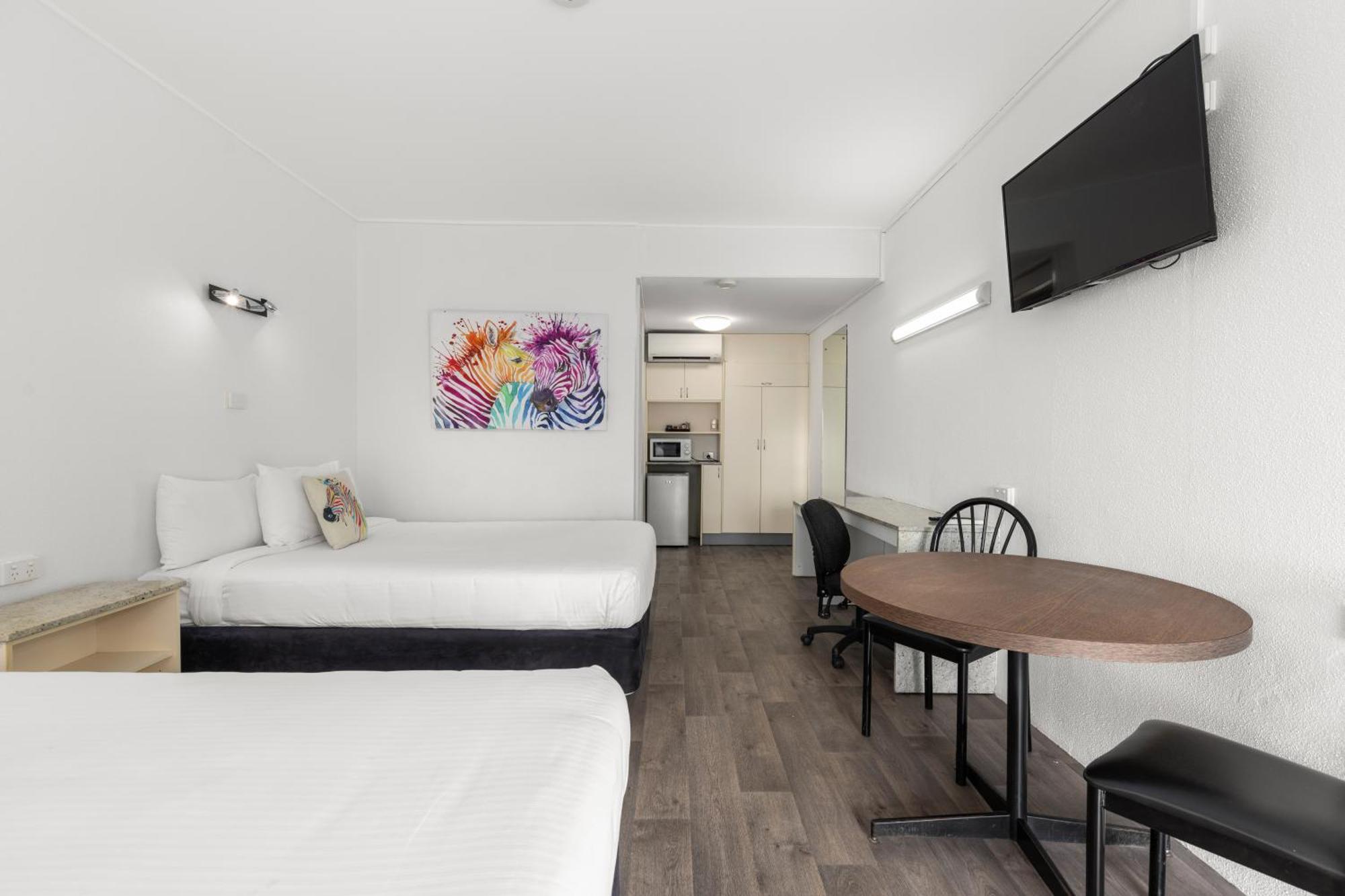 Zebra Motel Κοφς Χάρμπουρ Εξωτερικό φωτογραφία