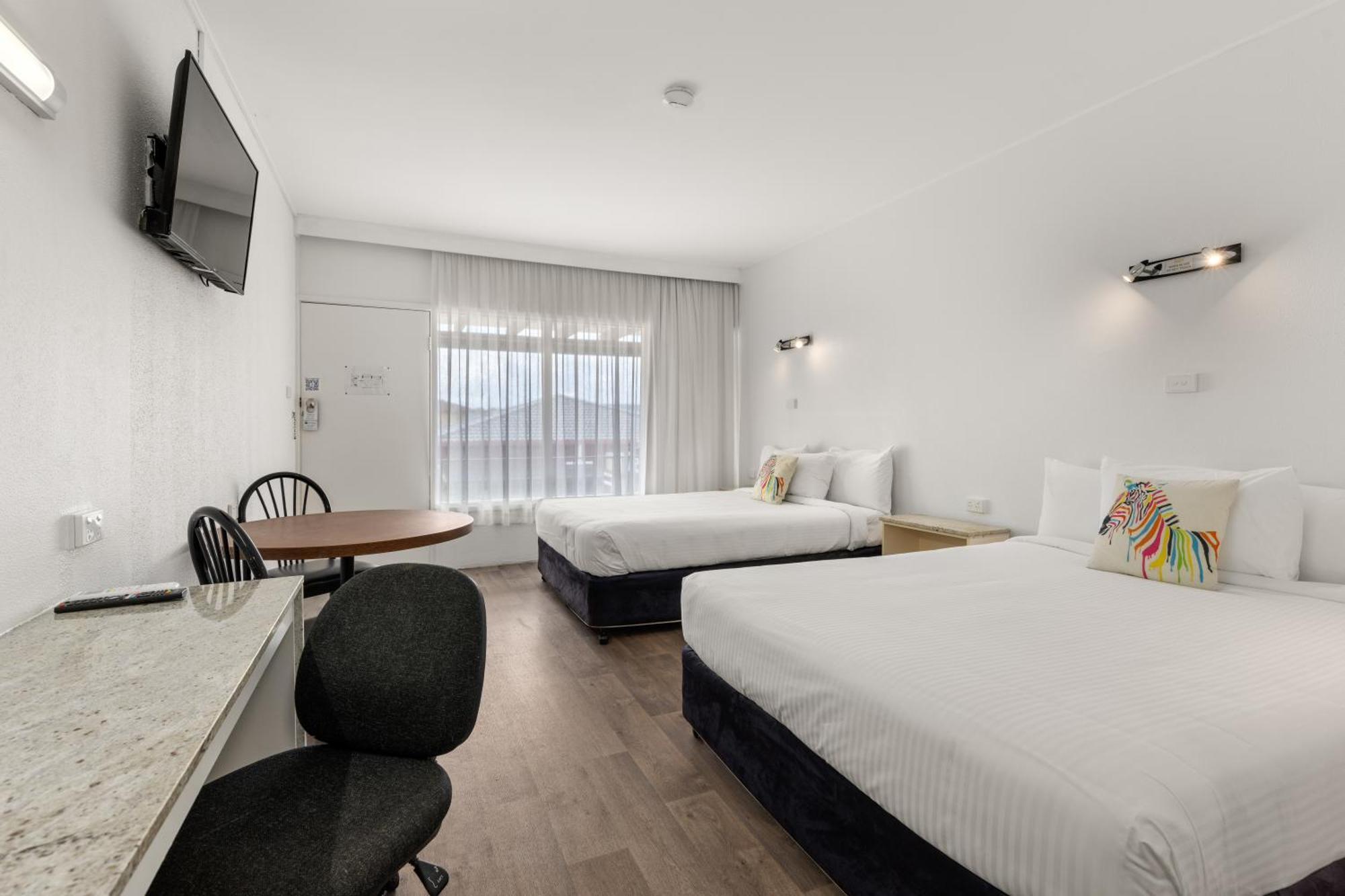 Zebra Motel Κοφς Χάρμπουρ Εξωτερικό φωτογραφία